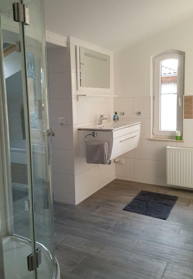 Ferienwohnung Burgblick An der Schmucke Exterior foto